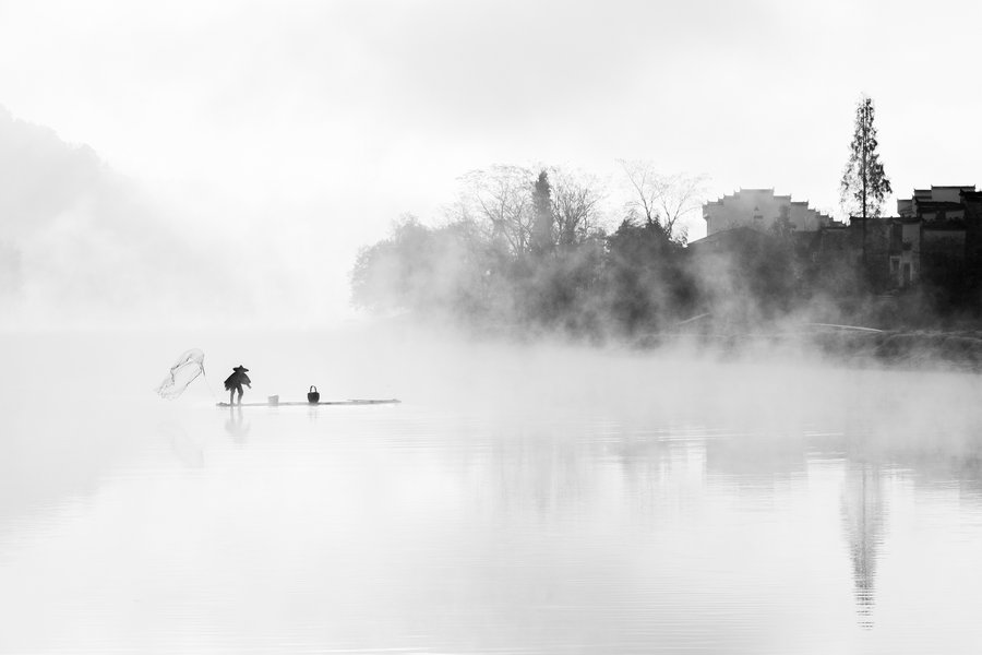 Photographer's work a mix of shooting and Chinese painting