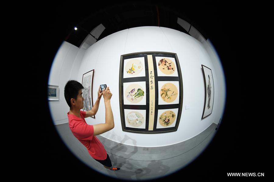 'Beautiful Chongqing' themed artwork show held in SW China