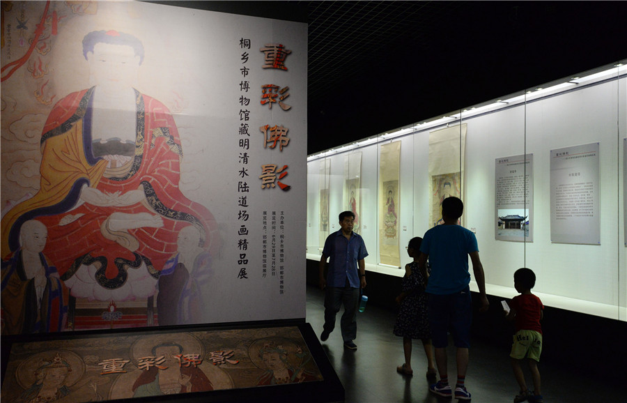 Buddhist paintings on display in N China