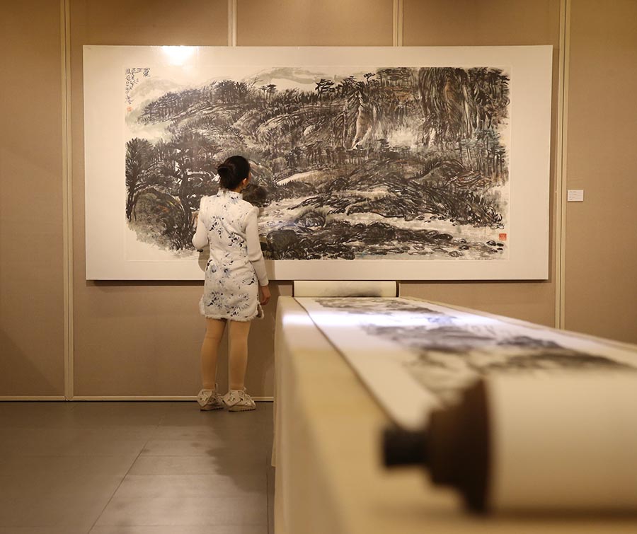 Wang Tianmin showcases new artworks