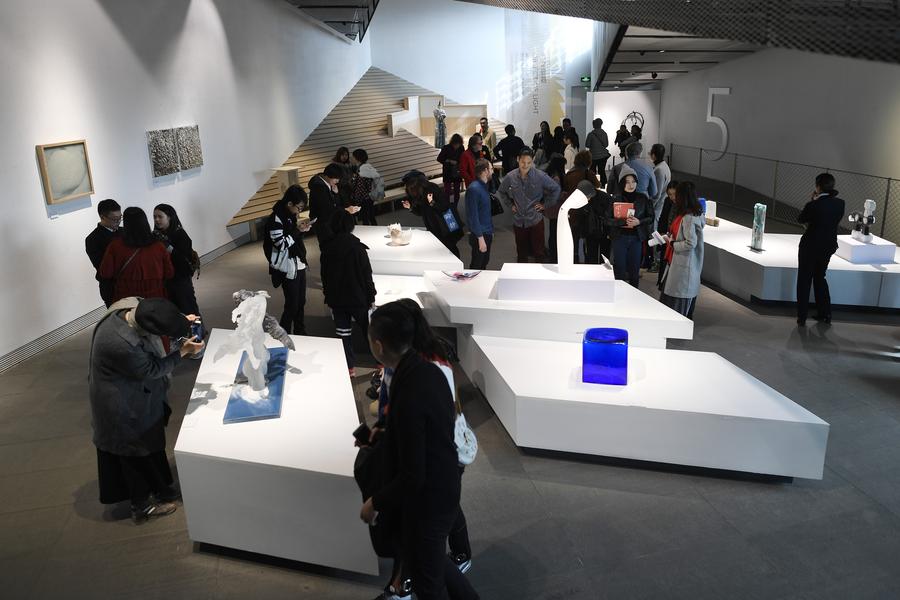 Exhibition of contemporary glass art held in E China's Hangzhou