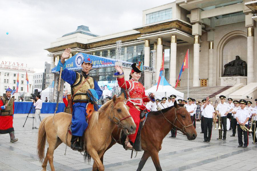 Mongolian Clothing Festival held in Ulan Bator