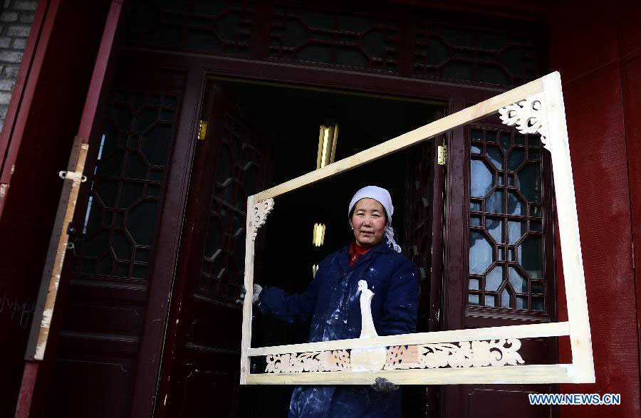 National intangible heritage: row lantern in NW China