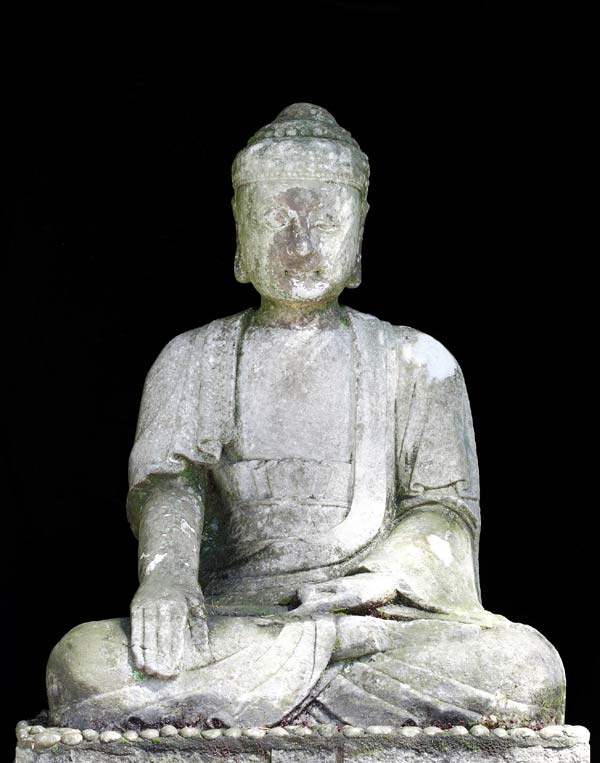 Taiwan collector donates 32 Buddha statues to Tianjin