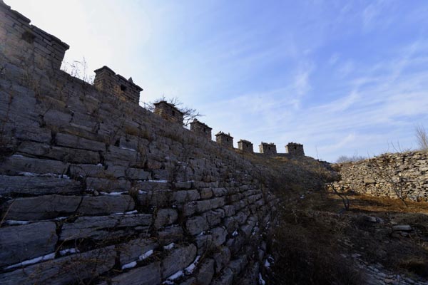 Ancient wall holds Shandong in sway