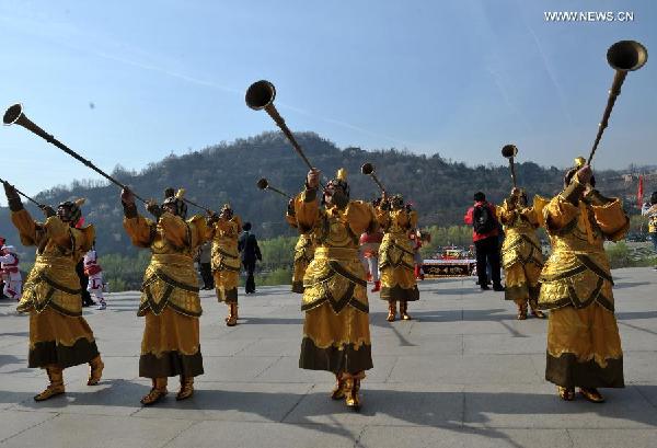 Ceremony held to honor Yellow Emperor at Huangling