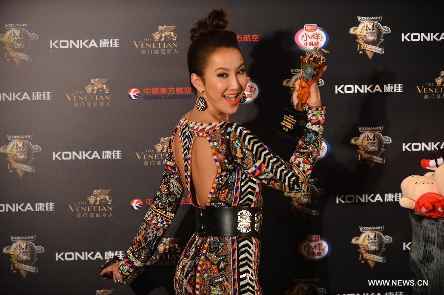 Celebs attend 18th China Music Awards in Macao