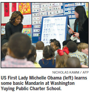 American kids enjoy early Chinese learning