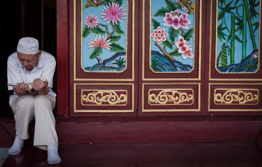 Ancient-style Qingzhenzhongsi Mosque in Yinchuan, China