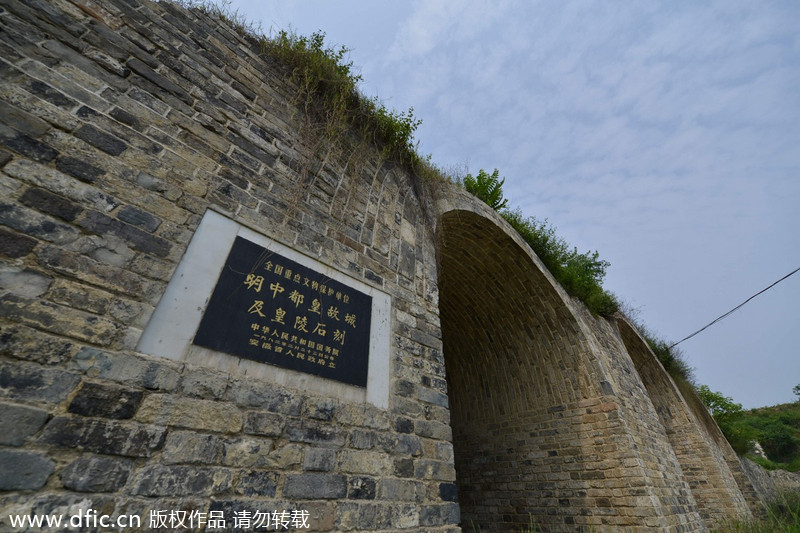 Ancient city walls close in on heritage status