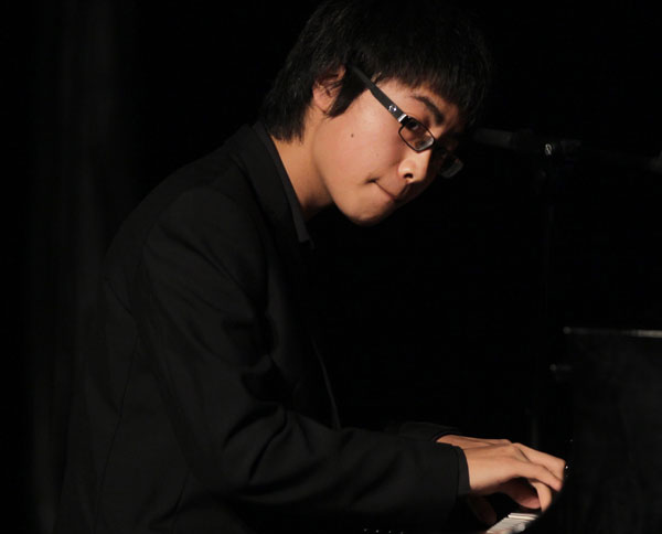 Teen pianist has a passion for all that jazz