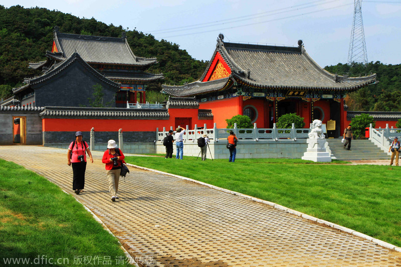 Liaoning to upgrade cemetery garden