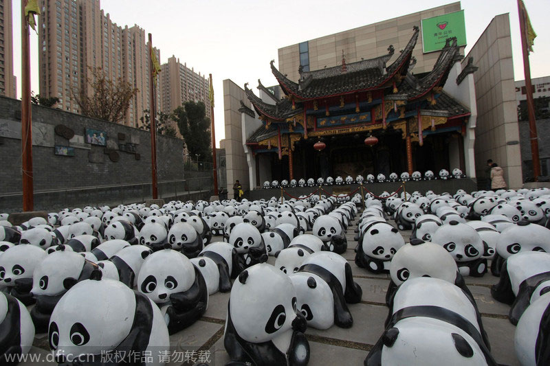 1,600 fiberglass pandas strike pose in Hefei