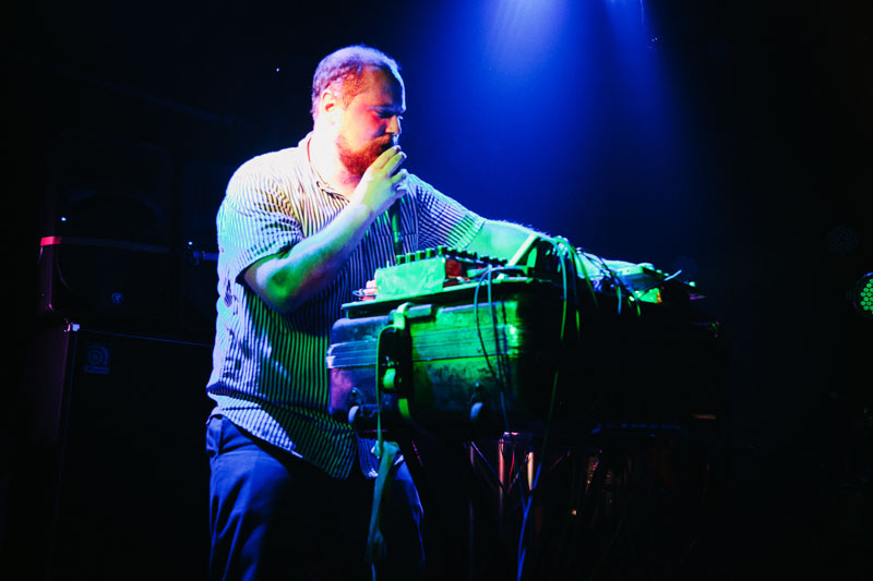 Dan Deacon bends genres, burns barriers at MAO Livehouse