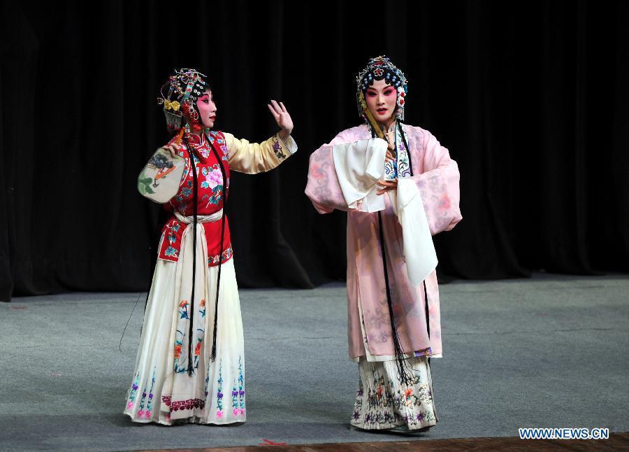 Chinese Kunqu Opera <EM>Peony Pavilion</EM> performed in India