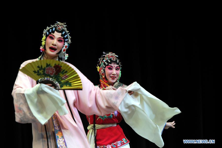 Chinese Kunqu Opera <EM>Peony Pavilion</EM> performed in India