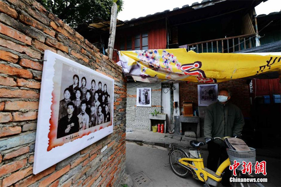 Old photographs on display at neighborhood slated for demolition in Fuzhou