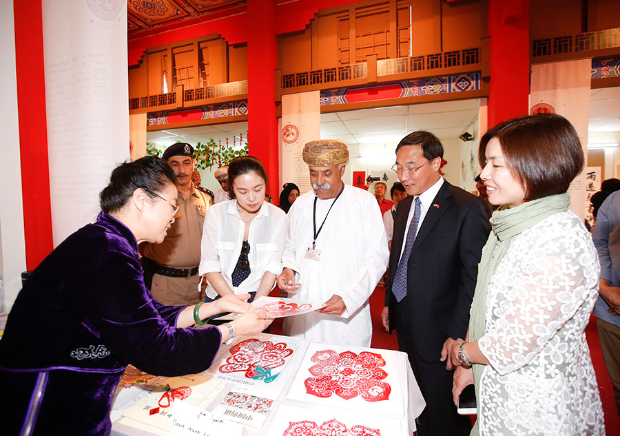 Chinese New Year brings cheer to Muscat Art Festival