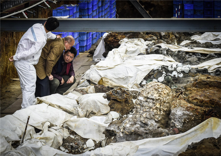 Massive porcelain finds on Nanhai One