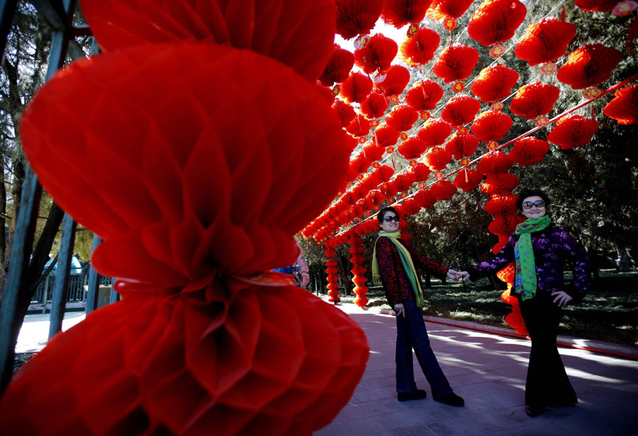 8-day temple fair at Ditan Park in Beijing