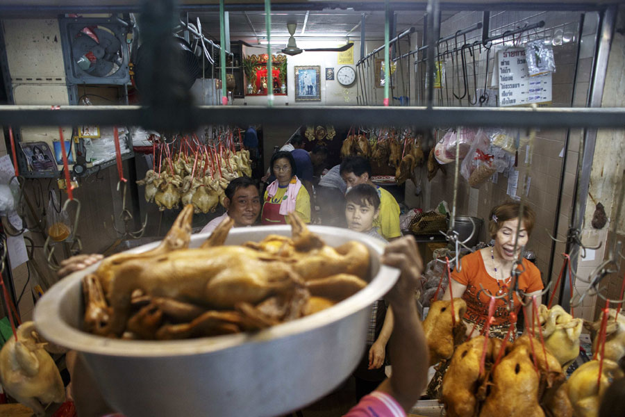 Spring Festival celebrated in Bangkok's Chinatown