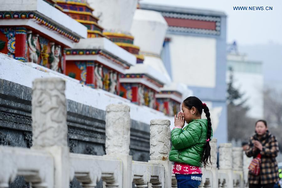 Locals celebrate New Year under Tibetan calendar in Tibet