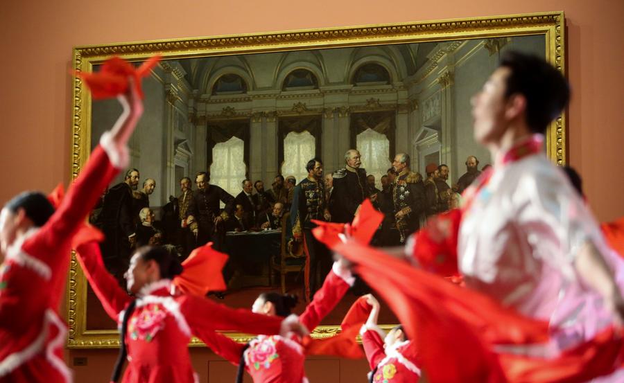 'Happy Chinese New Year' evening gala held in Berlin