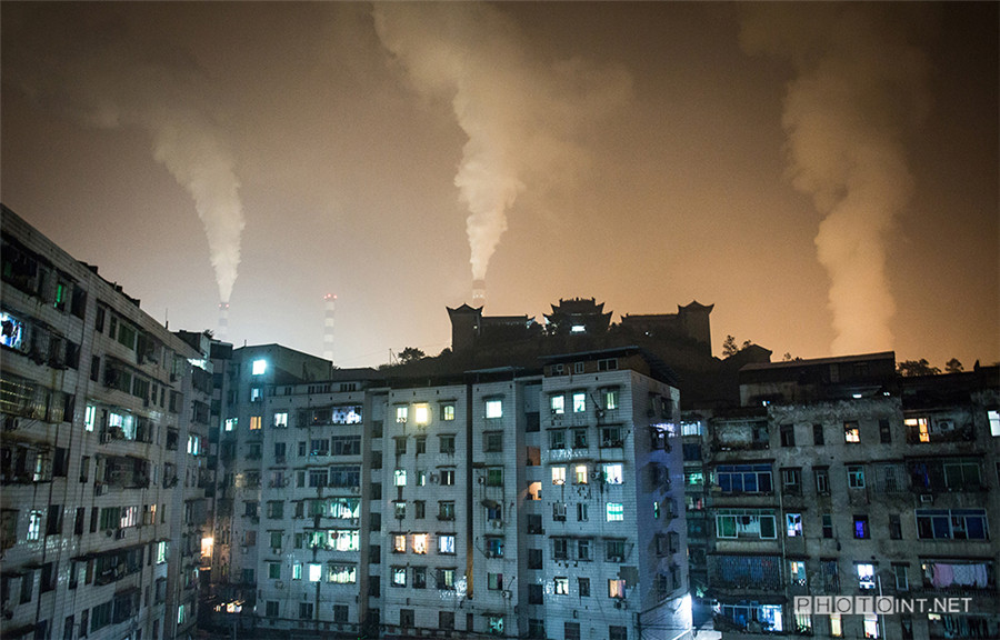 Photos capture streams of smoke