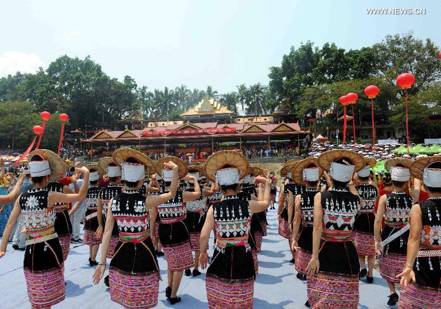 New Year of Dai ethnic group celebrated in SW China