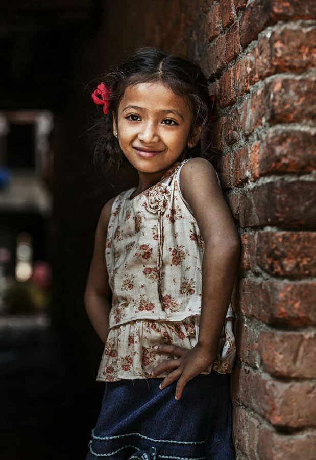 Photographers display beauty of pre-quake Nepal