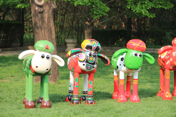 Shaun the Sheep makes a charity run with Chinese fans