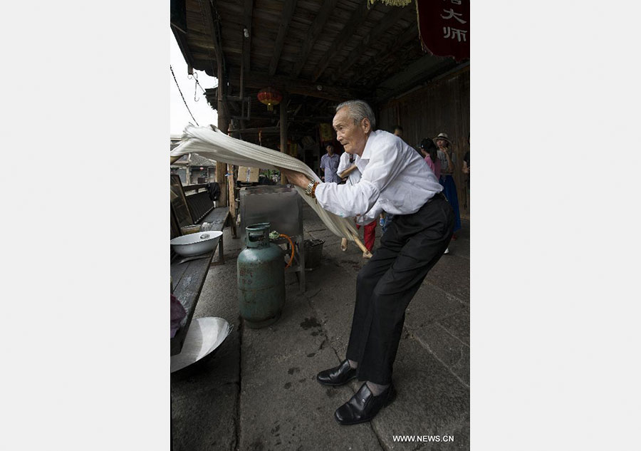 Sugar-pulling technique: Intangible culture heritage