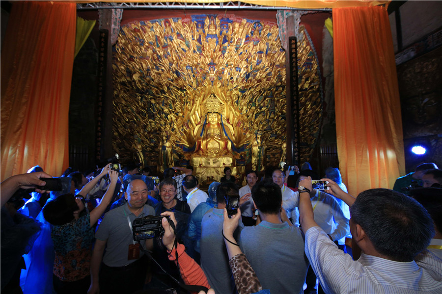 Restored statue of Qianshou Guanyin reopens to public