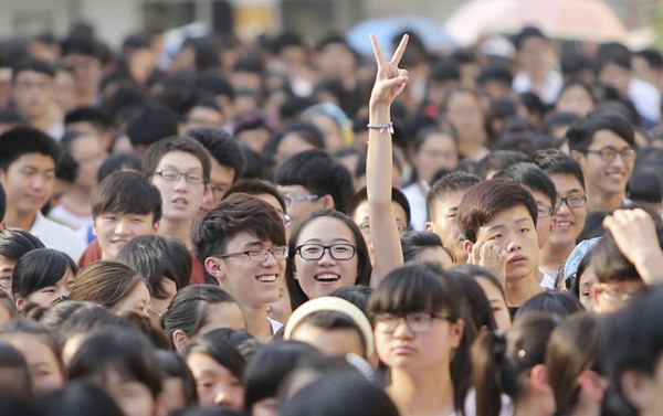 More students apply for overseas universities after Gaokao