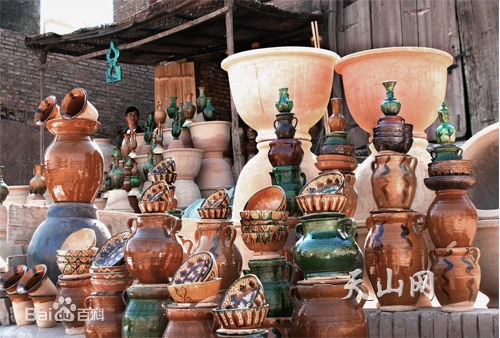 The last of Kashgar potters