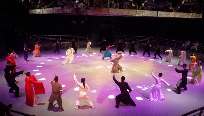 Tai Chi martial-art show comes to Dalian