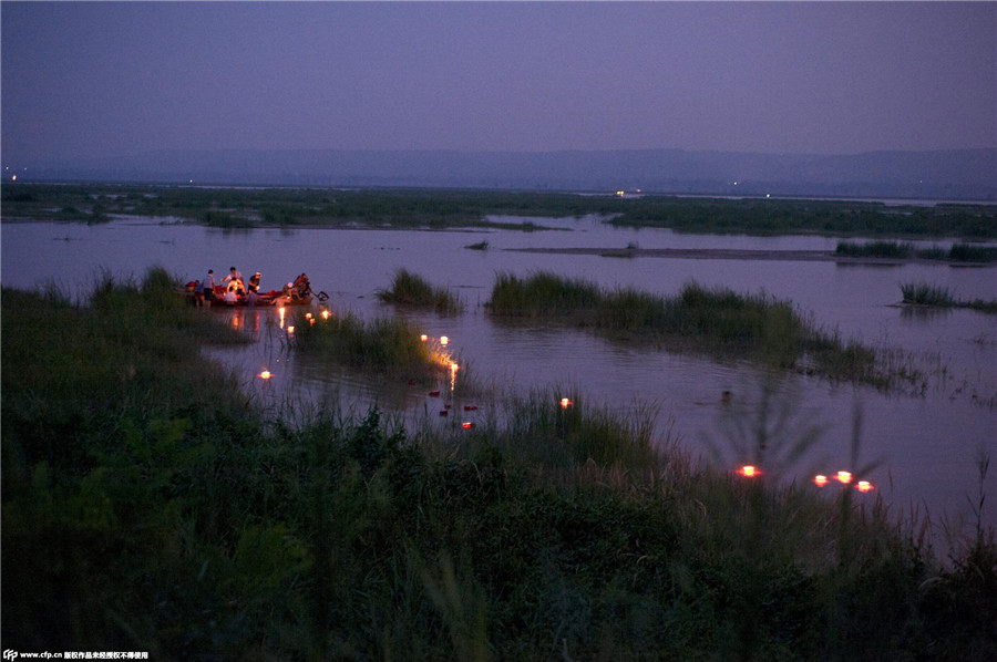 River Lantern Festival celebrated in an ancient village in Shaanxi