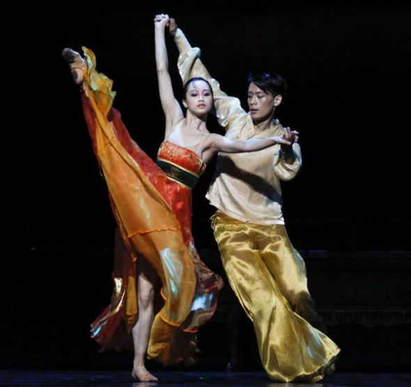 Modern ballet on Tang-Dynasty love story debuts in Shanghai