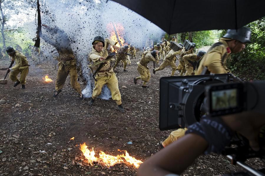 Behind the scenes of a Chinese war drama