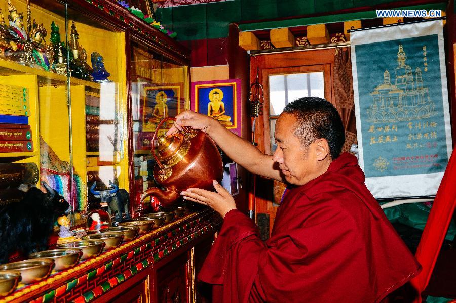 Story of monk tour guide in Tibet