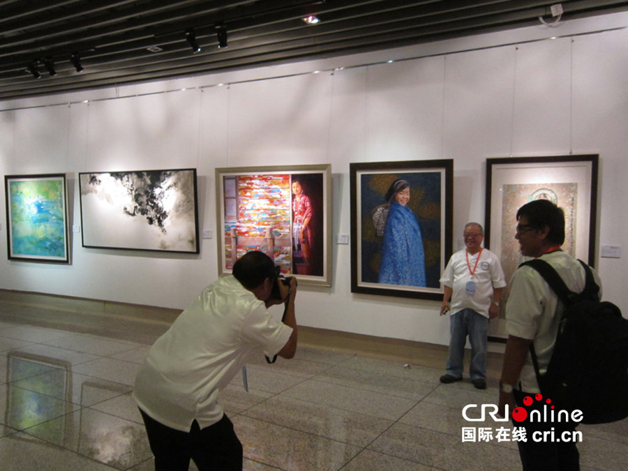 Silk Road art exhibition starts world tour