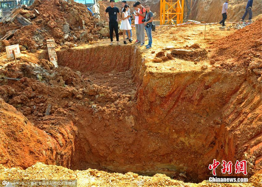 Ancient tomb discovered at construction site in Changsha