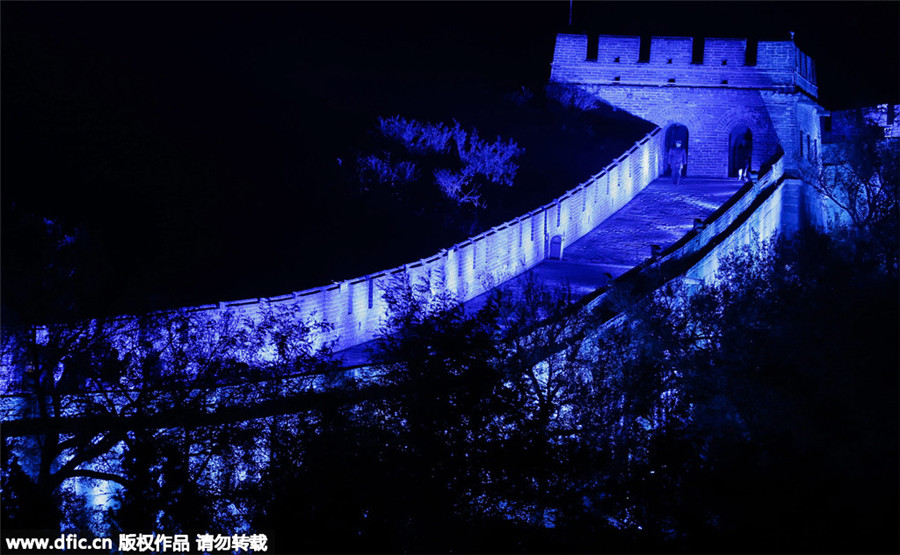 Great Wall lit up to mark 70th anniversary of UN founding