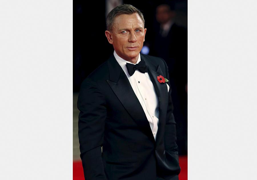 UK's Catherine attends premiere of <EM>Spectre</EM>