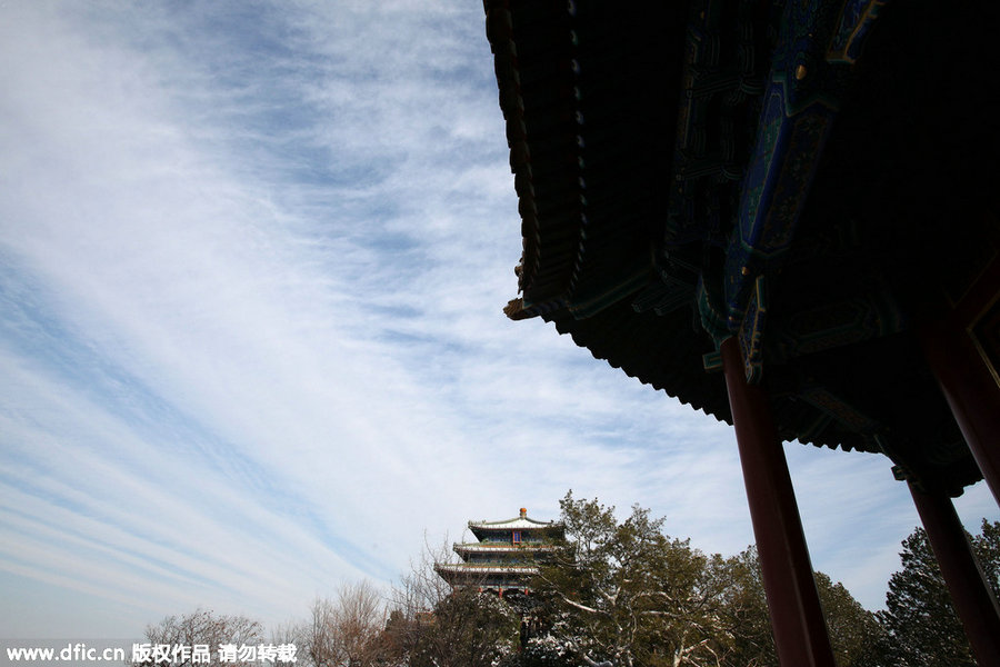 Beijing greets the sun after 19 days of gloom