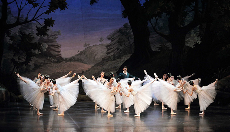 Dancers from Denmark and China perform classic ballet