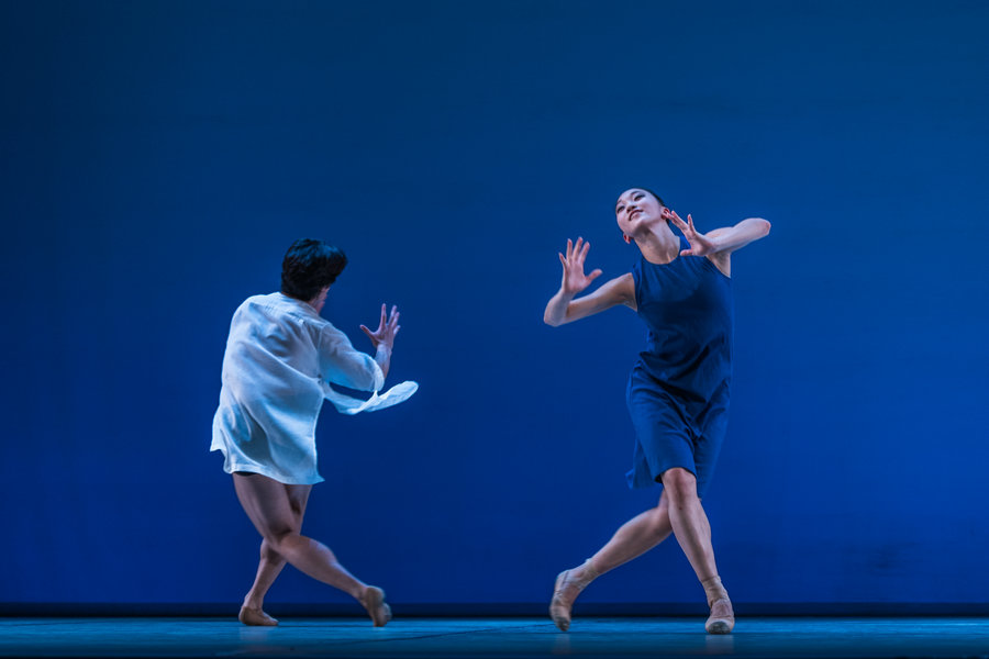 Young German dancers perform ballet in Beijing