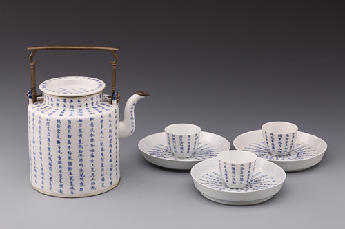 Elegant Chinese ancient tea sets