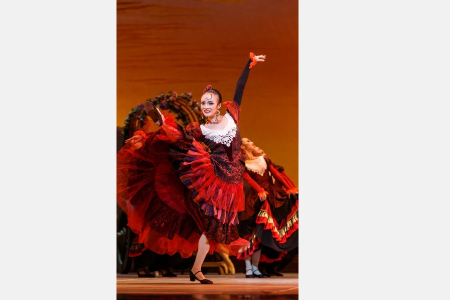 <EM>Don Quixote</EM> ballet wraps up season in Beijing