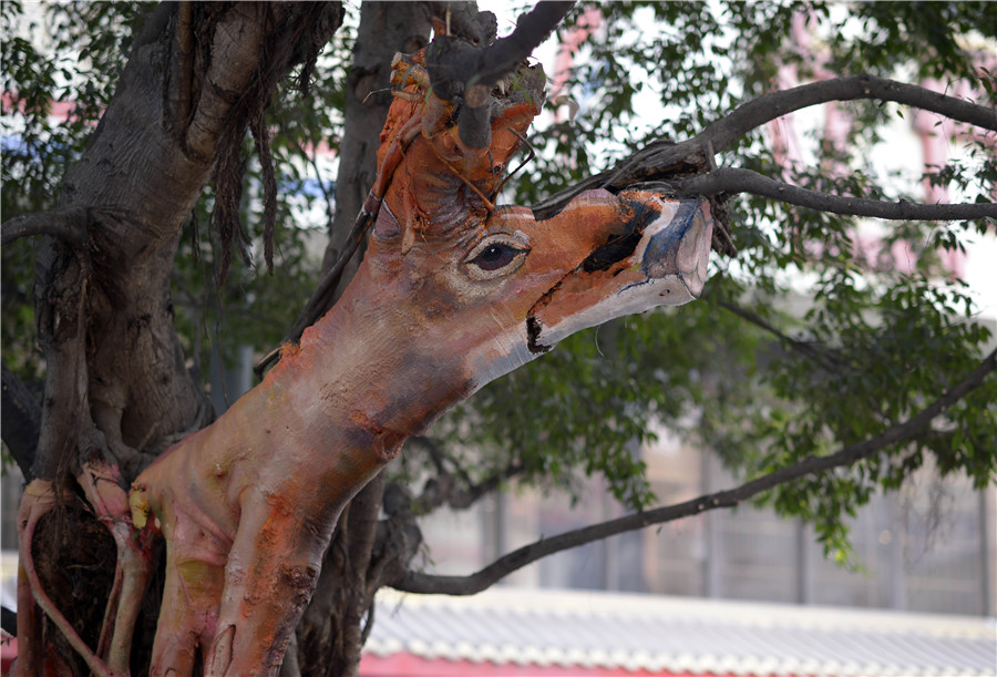 Vivid tree graffiti decorates downtown Chongqing